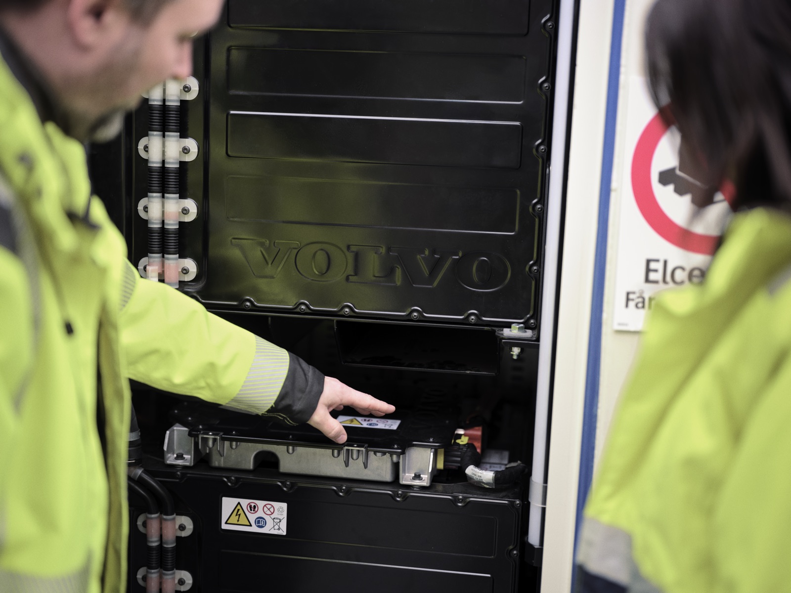 Système marin de stockage d’énergie par batteries développé par REXEA et Volvo Penta